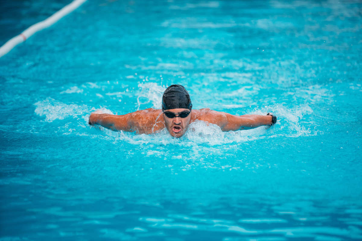 Abnehmen Sportarten Schwimmen